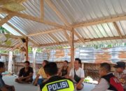 Polsek Sekotong Gelar Jumat Curhat di Dusun Gunung Kosong, Dengarkan Keluhan Warga dan Tingkatkan Patroli Malam