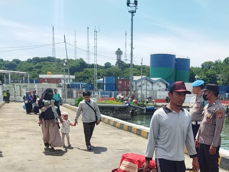 Mudik Ceria Penuh Makna, 560 Pemudik Berangkat Gratis di Pelabuhan Lembar