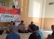 Jaga Kamtibmas, Polsek Labuapi Gelar Jum’at Curhat dan Sosialisasi Bahaya Judi Online di Dusun Giri Jati