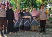 Polisi Lombok Barat Lawan Stunting, 58 Minggu Bagi-Bagi Telur di Posyandu