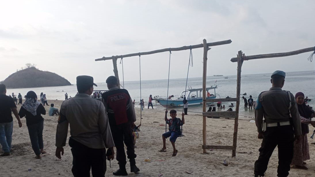 Polsek Sekotong Gencarkan Patroli Wisata, Jaga Keamanan Pantai Elak-Elak