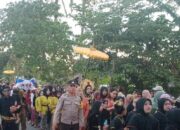 Ratusan Warga Lombok Barat Tumpah Ruah Rayakan Nyongkolan Meriah