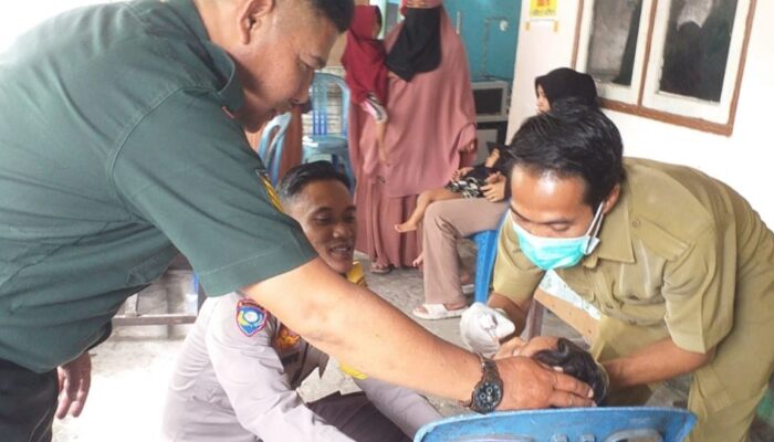 TNI-Polri dan Masyarakat Bersatu Lawan Polio di Kediri