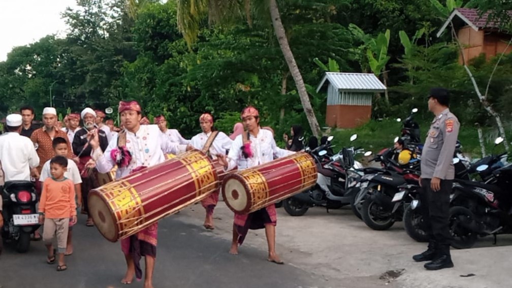 Polsek Batulayar Sukses Amankan Tradisi Nyongkolan di Lombok Barat