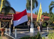 Bendera Merah Putih Berkibar Gagah di Polres Lombok Barat, Inspirasi Negeri!