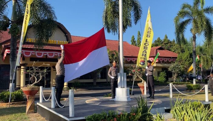 Bendera Merah Putih Berkibar Gagah di Polres Lombok Barat, Inspirasi Negeri!