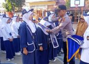 Kapolsek Kediri Sampaikan Pesan Moral di SMP 1 Kediri: Stop Bullying dan Bijak Bersosial Media