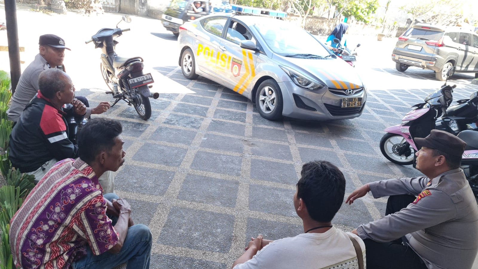 Polsek Kediri Sambangi Warga, Patroli Dialogis Jelang Pilkada