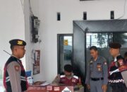 Sat Samapta Polres Lombok Barat Amankan KPU Menyambut Pemilukada