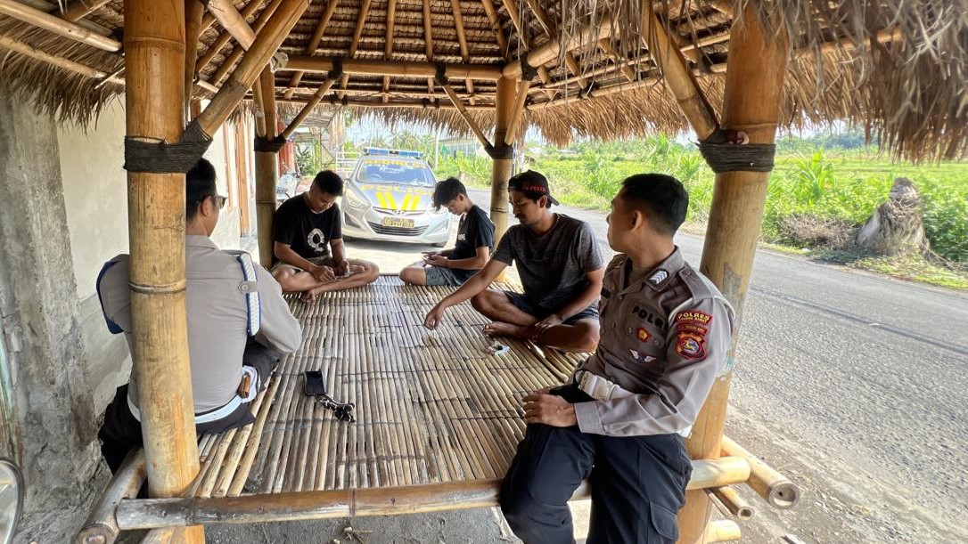 Polsek Kediri Gelar Patroli Dialogis Jelang Pilkada, Ciptakan Kamtibmas Kondusif