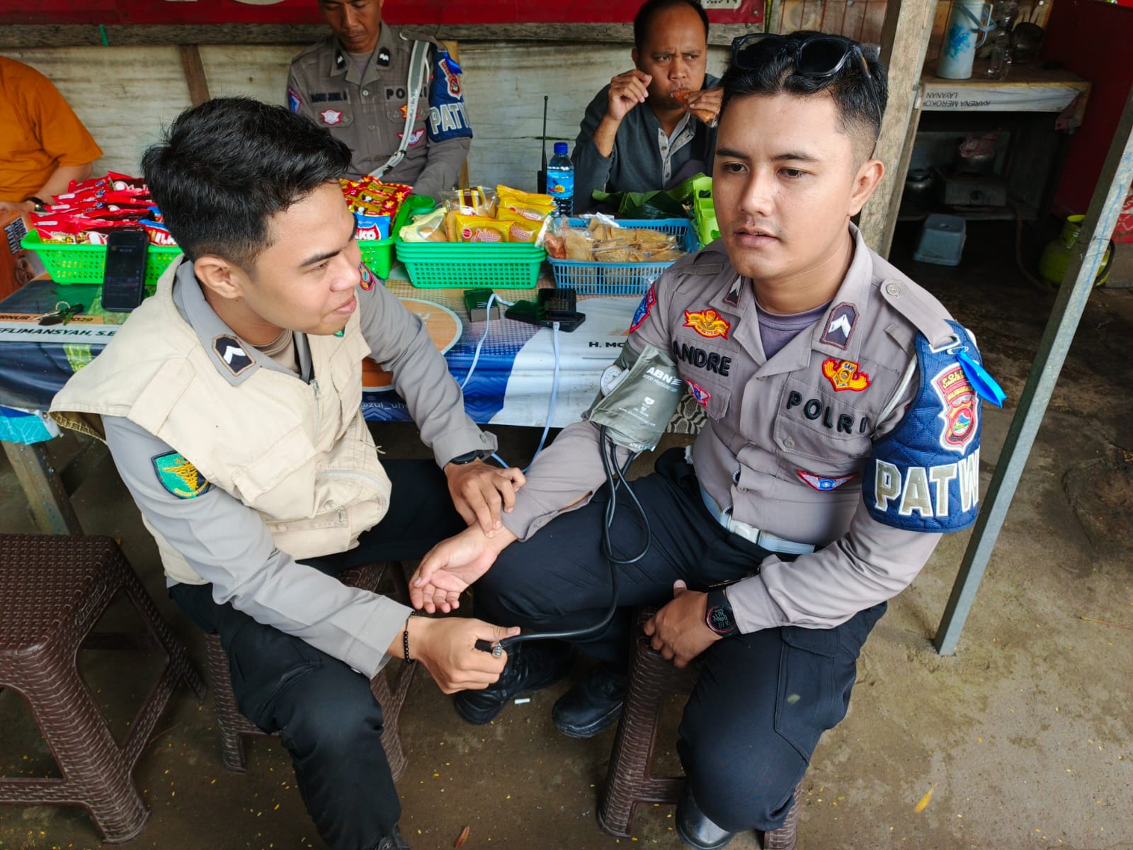 Jaga Kesehatan Anggota, Polres Lombok Barat Gelar Pengecekan Medis Operasi Rinjani