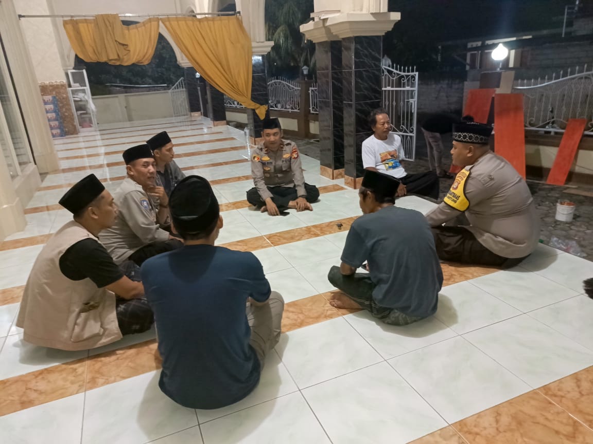 Jaga Ramadan Damai: Kapolsek Lembar Ajak Masyarakat Bersatu