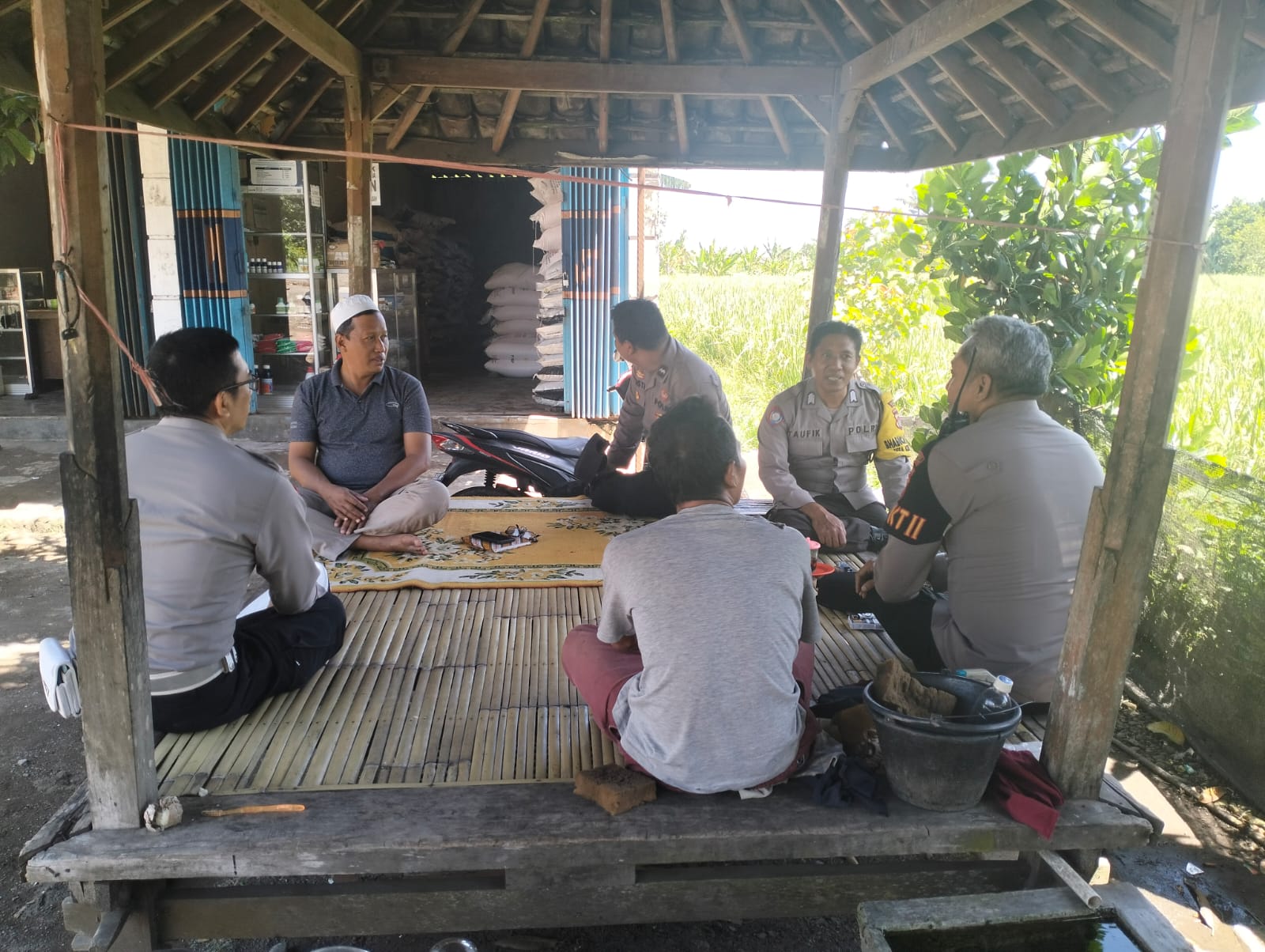 Polsek Kediri Aktif Patroli Dialogis Demi Keamanan Warga Lombok Barat