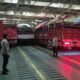 Pengamanan Ketat Pemuatan Truk Ternak di Pelabuhan Lembar
