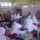 Polsek Gerung Kawal Ketat Program Makan Bergizi Gratis bagi Ribuan Siswa