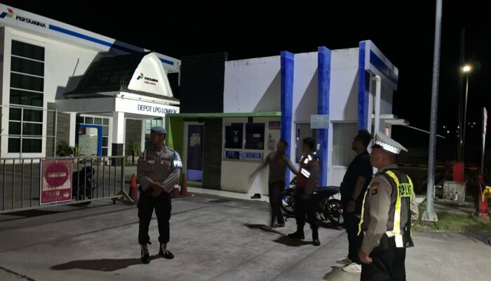 Patroli Rutin Polsek Sekotong, Antisipasi 3C di Depot LPG