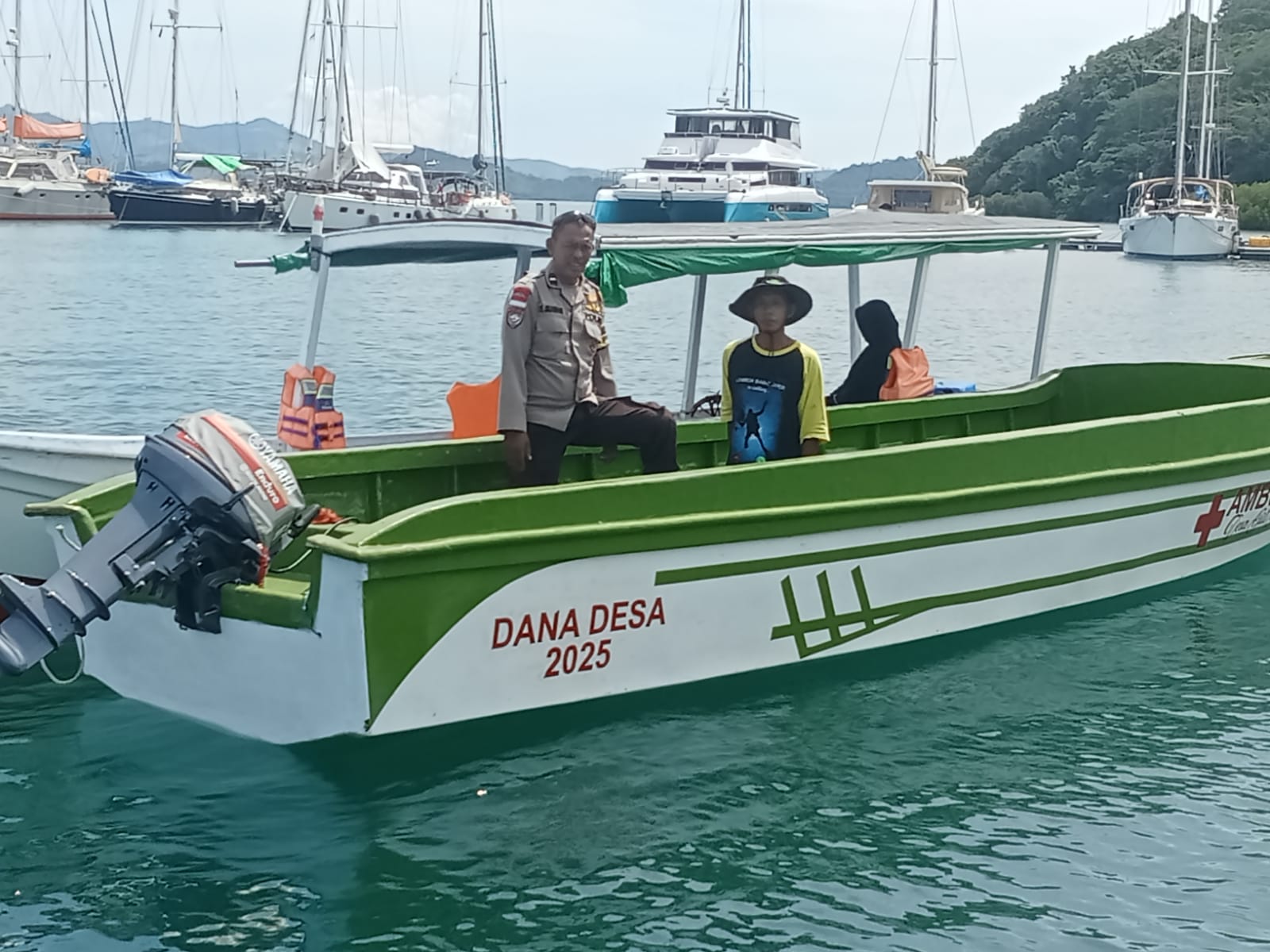 Pengawasan Ambulance Boat, Polri Jaga Aset Vital Warga Gili Gede Indah