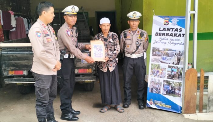 ’Lantas Berbakat’, Edukasi Satlantas Polres Lombok Barat untuk Masyarakat Terkait Keselamatan Berkendara