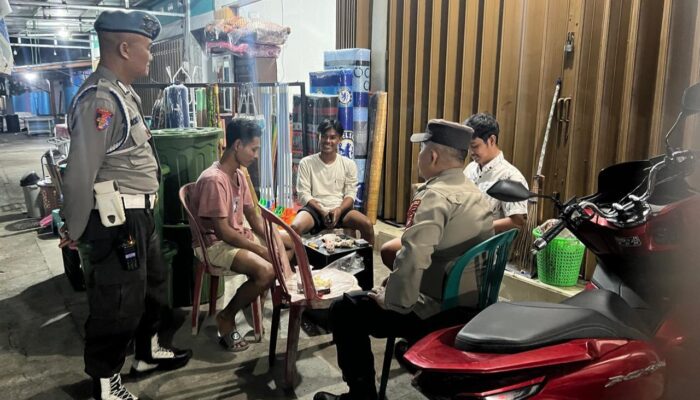 Polsek Kuripan Perkuat Kamtibmas Lewat Patroli Blue Light