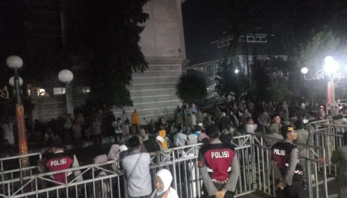 Pelepasan Kloter Pertama Calon Haji Lombok Barat Dikawal Ketat Polisi