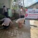 Gotong Royong Polsek Sekotong dan Warga Warnai Hari Bhayangkara ke-79