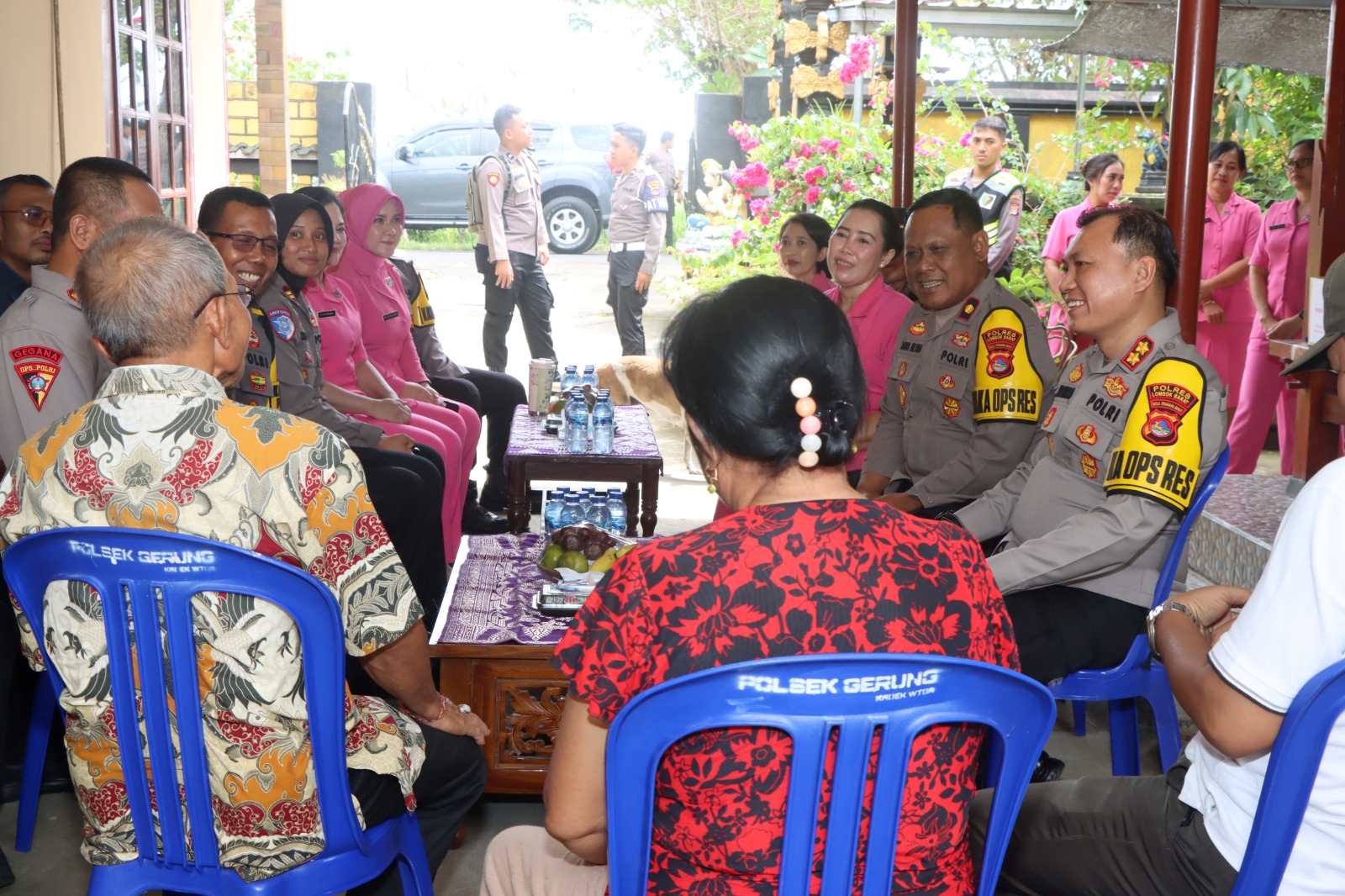 Bhayangkara ke-79: Kapolres Lobar Jalin Kedekatan dengan Senior