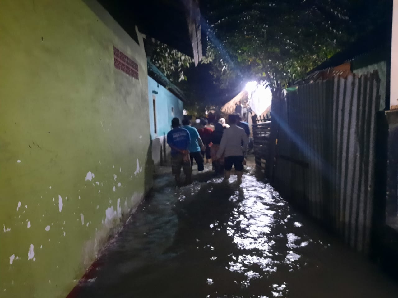 350 KK Terdampak Banjir di Pohdodol, Kecamatan Labuapi Siaga