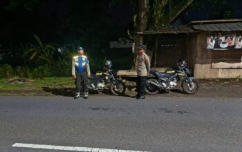 Polsek Kuripan Intensifkan Patroli Malam di Dusun Dasan Geres Pande