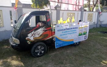 Beras Murah Bulog di Sekotong Stabilkan Harga, Warga Antusias