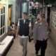 Patroli Gabungan Polsek Kediri, TNI, dan Forkopincam Jaga Kamtibmas Lombok Barat