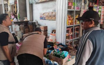 Satgas Pangan Cek Stok Beras di Pasar Tradisional Gerung