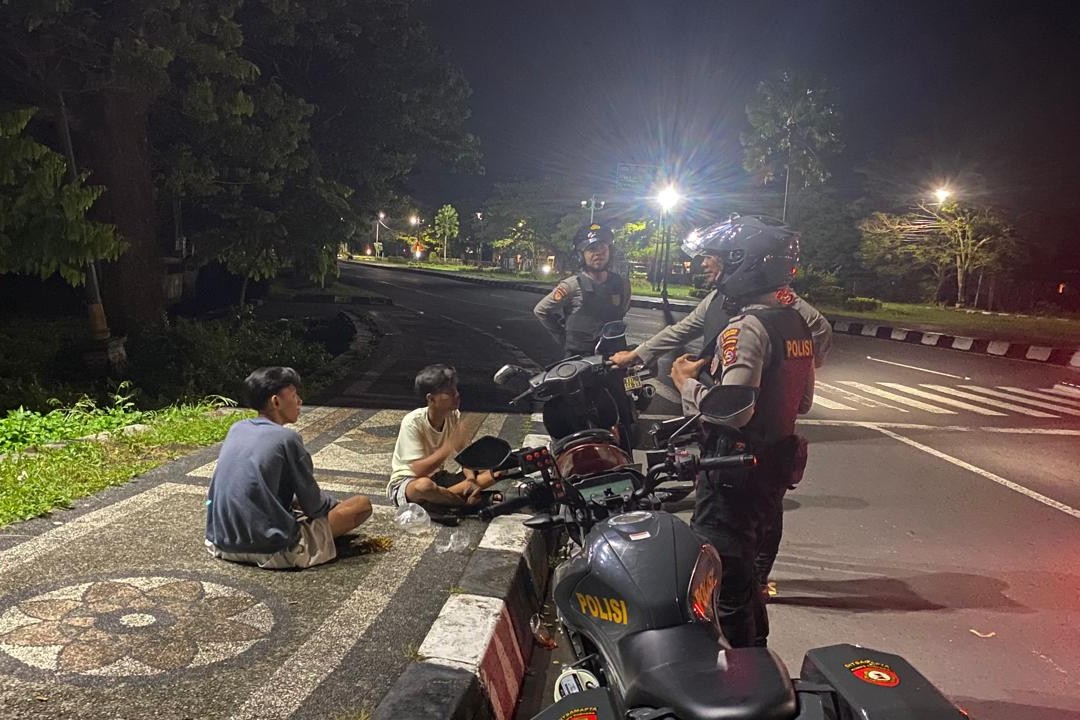 Patroli Blue Light Samapta Sasar Titik Rawan di Labuapi Lombok Barat