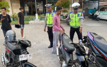 Satlantas Polres Lombok Barat Tertibkan Knalpot Brong di Batu Layar