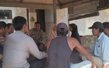 Sat Binmas Polres Lombok Barat Ajak Warga Jaga Keamanan Lingkungan