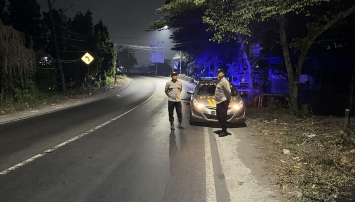 Polsek Kediri Gelar Patroli Blue Light Cegah Kriminalitas Perbatasan