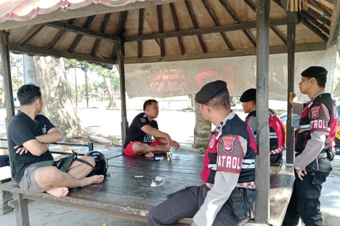 Patroli Dialogis Polres Lombok Barat Sosialisasi Inovasi KEMOS 110