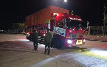 Polsek Kawasan Pelabuhan Lembar Ketatkan Pengamanan Bongkaran KM Mutiara Ferindo I
