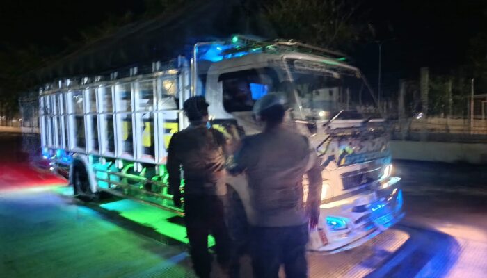 Pengamanan dan Pemeriksaan Bongkaran KM Mutiara Ferindo II Berjalan Kondusif